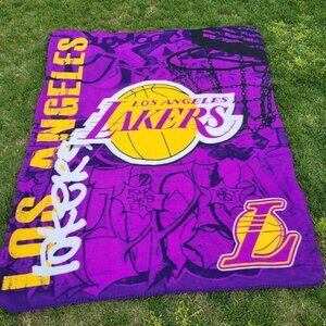 Los Angeles Lakers Graffiti Plush Throw Blanket 50" x 60"
